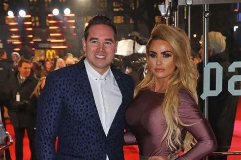 Police DROP probe into Katie Prices ex Kieran Hayler after his。